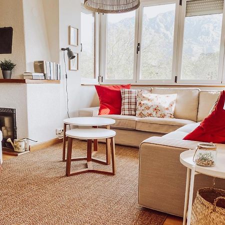라네스 Bella Kalma, Acogedora Casa Con Parking, Jardin Y Wifi 게스트하우스 외부 사진