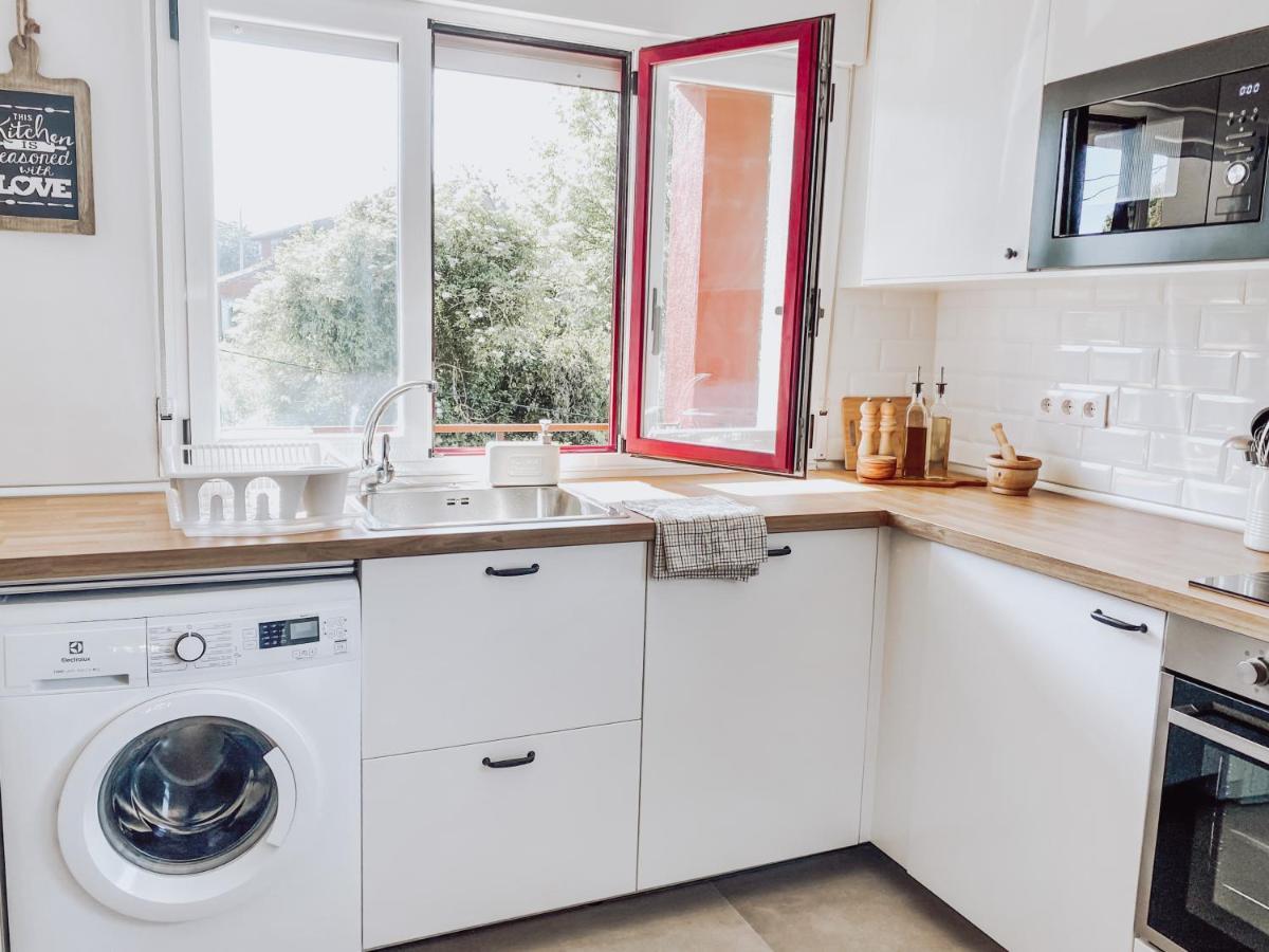 라네스 Bella Kalma, Acogedora Casa Con Parking, Jardin Y Wifi 게스트하우스 외부 사진